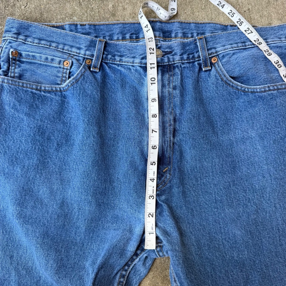 Levis 505 Regular Fit Straight Leg Jeans Mens 42x30 Blue Denim 505-0216 - Picture 11 of 12